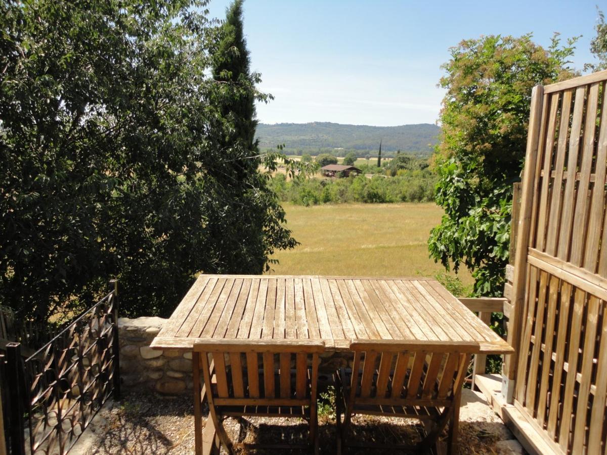 Joli Appartement Dans Village Calme En Provence Les Mées Exterior foto