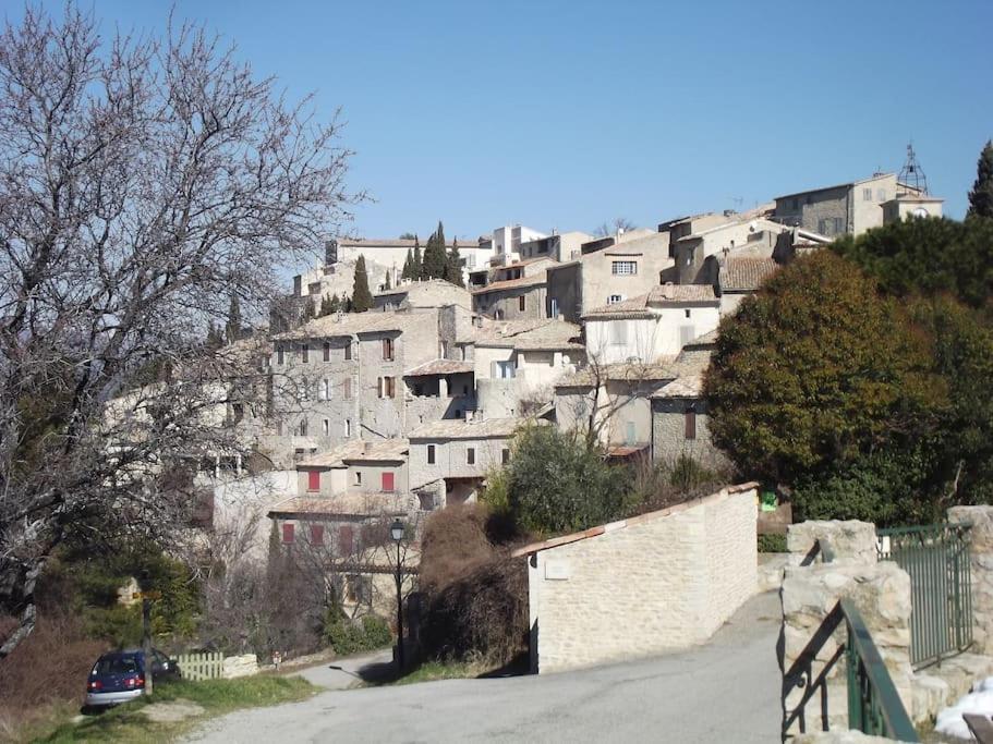 Joli Appartement Dans Village Calme En Provence Les Mées Exterior foto